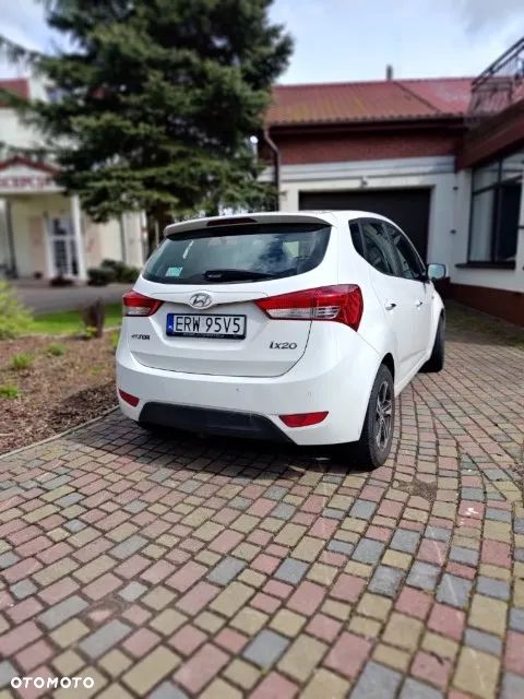 Hyundai ix20 1.6 CRDi Fifa World Cup Edition - 6