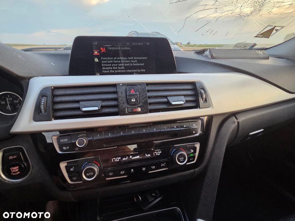 BMW Seria 3 316d Luxury Line - 2
