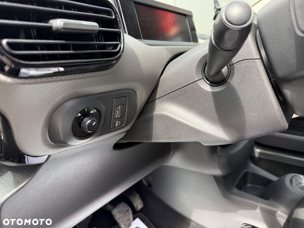 Citroën C4 Cactus 1.2 PureTech GPF Shine S&S - 23