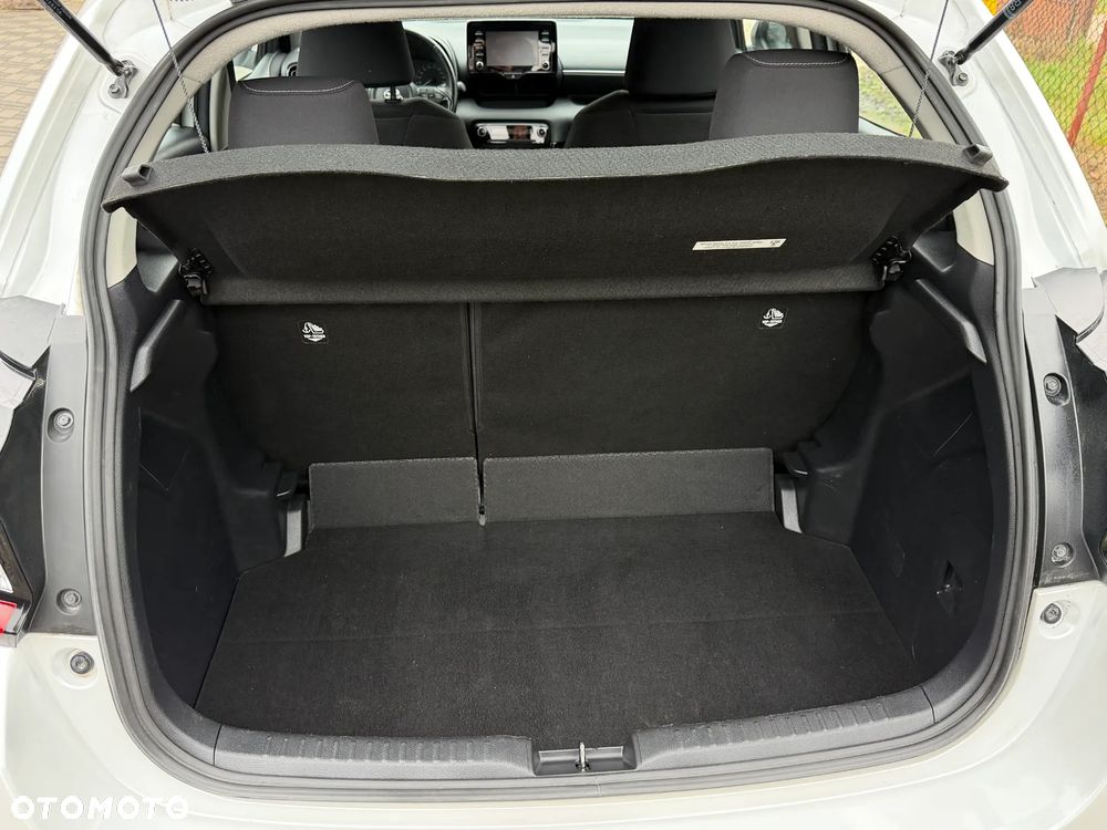 Toyota Yaris Hybrid 1.5 Comfort - 34