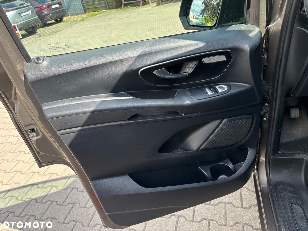 Mercedes-Benz VITO 447 - 11