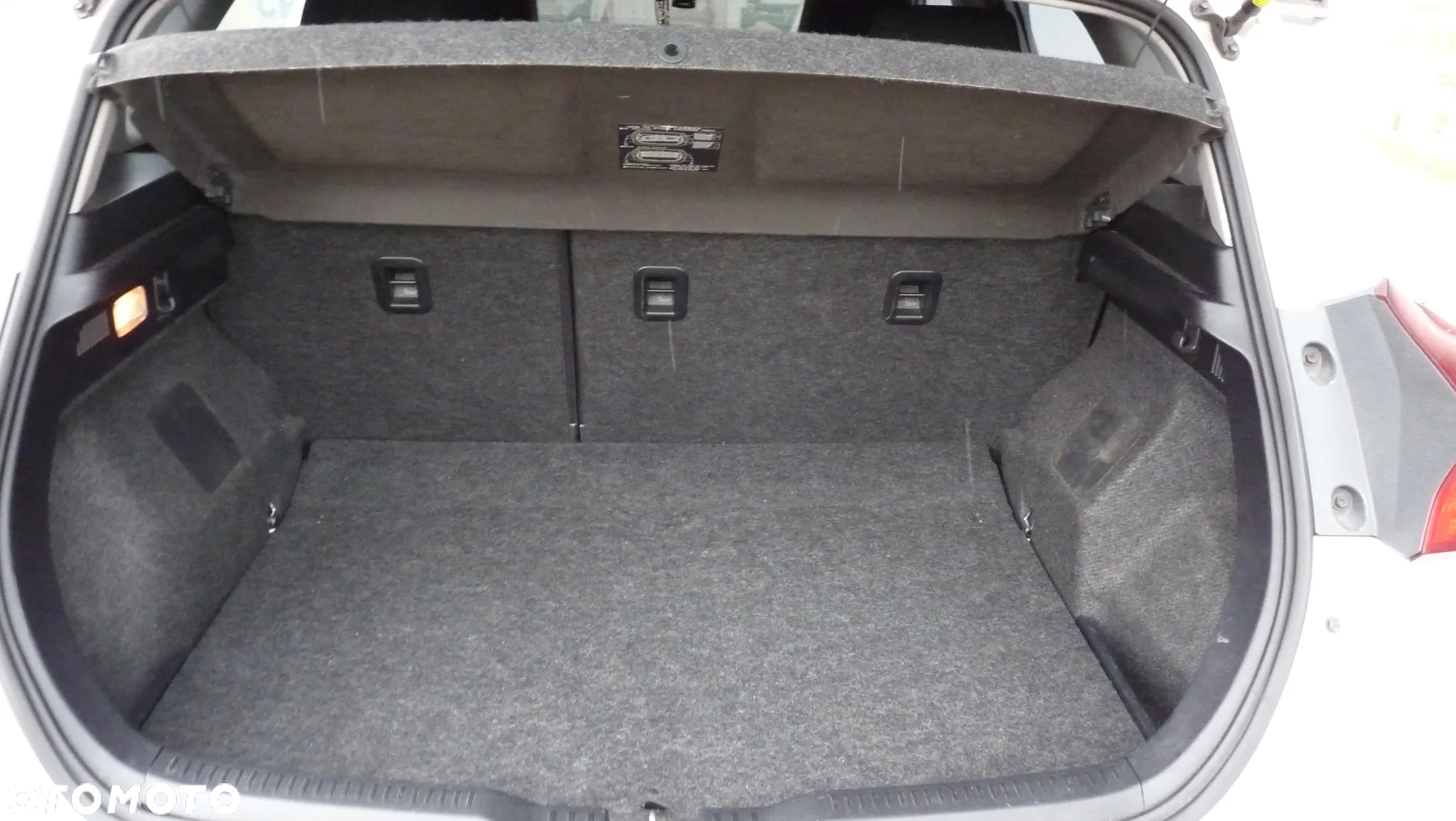 Toyota Corolla - 9