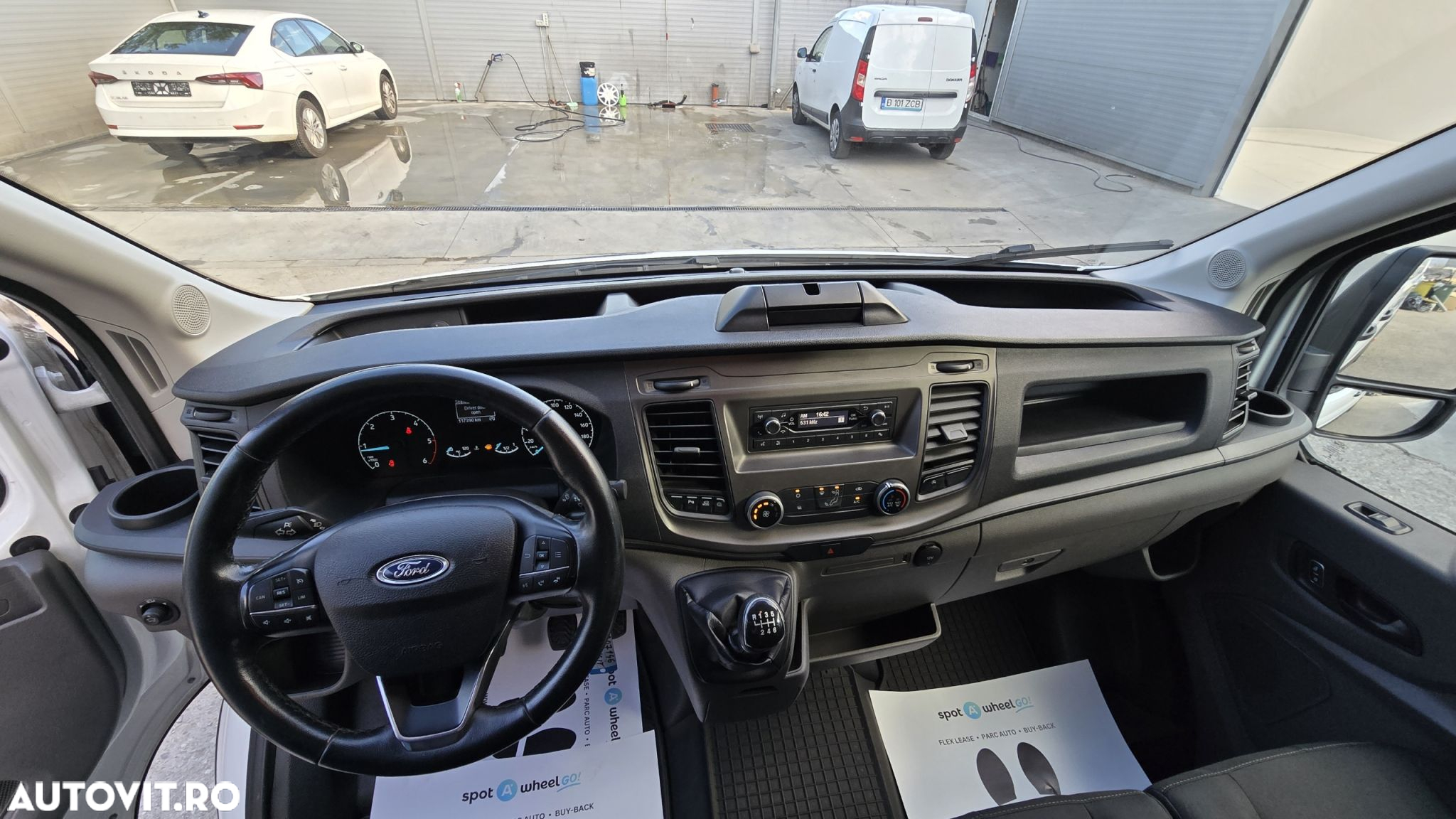 Ford Transit - 13