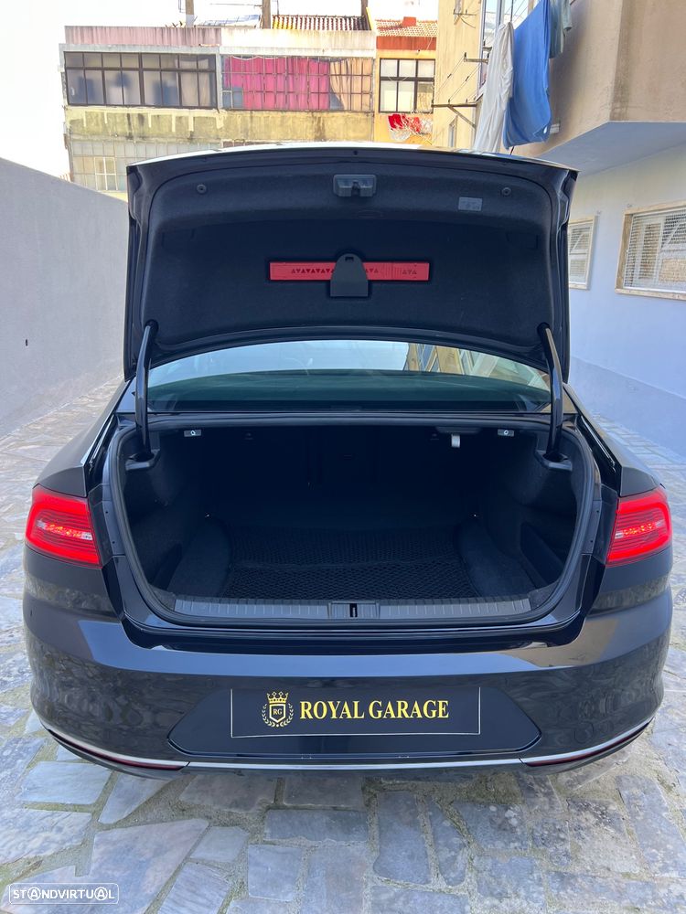 VW Passat 2.0 TDI Confortline DSG - 57