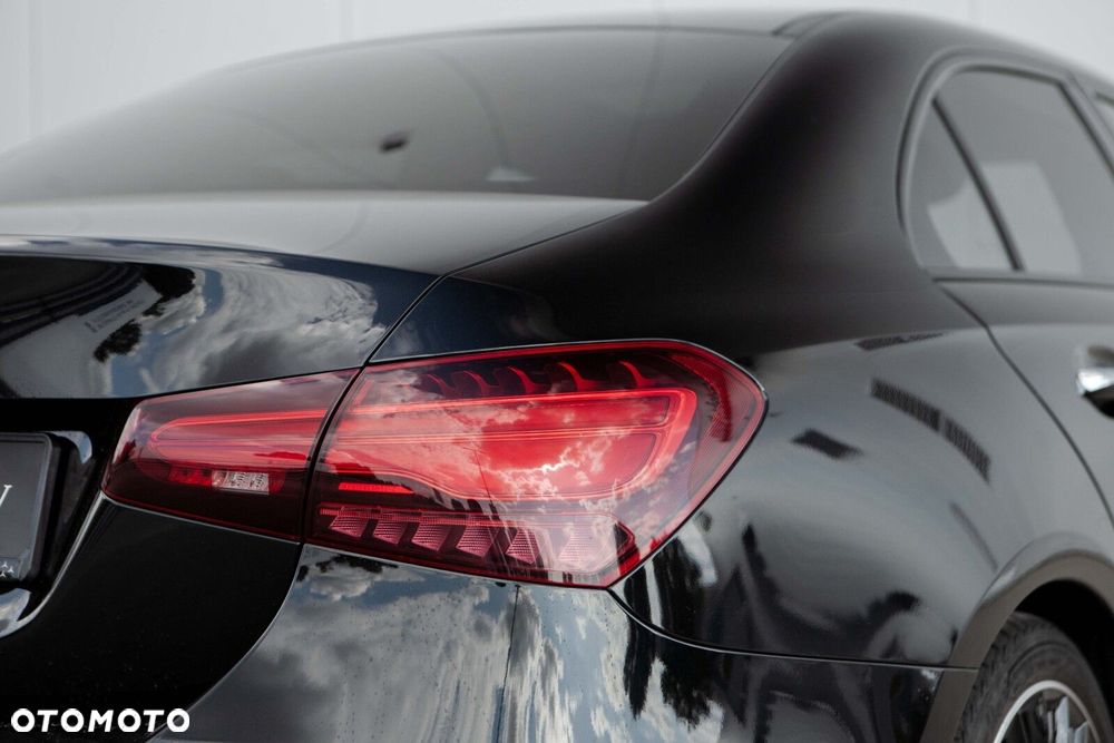 Mercedes-Benz Klasa A 200 AMG Line 7G-DCT - 11
