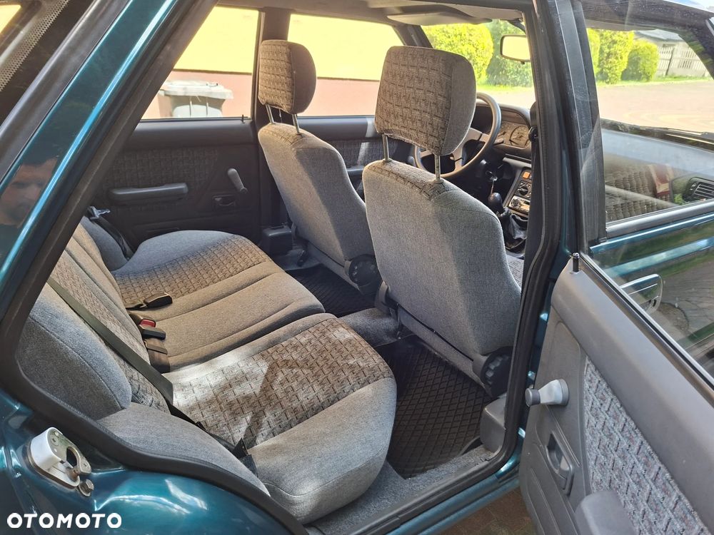 Polonez Caro - 23