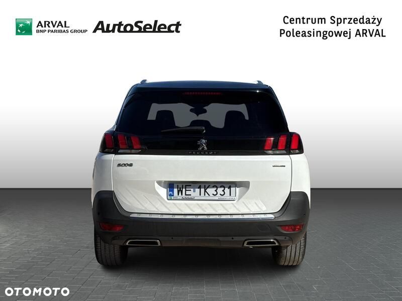 Peugeot 5008 - 5
