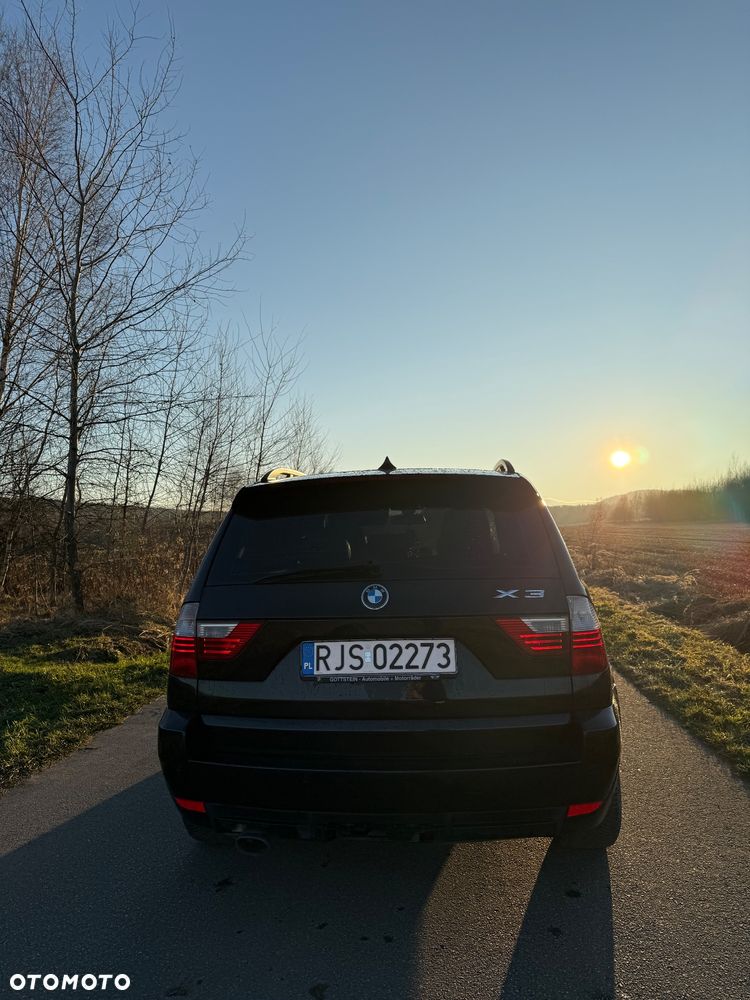 BMW X3 xDrive18d - 6