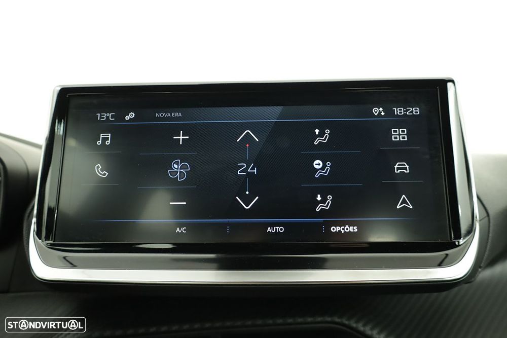 Peugeot 2008 1.2 PureTech SE Style - 12