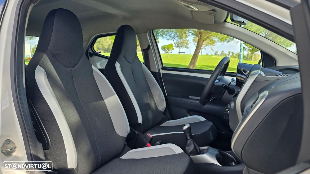 Toyota Aygo 1.0 X-Play+AC+X-Touch - 31