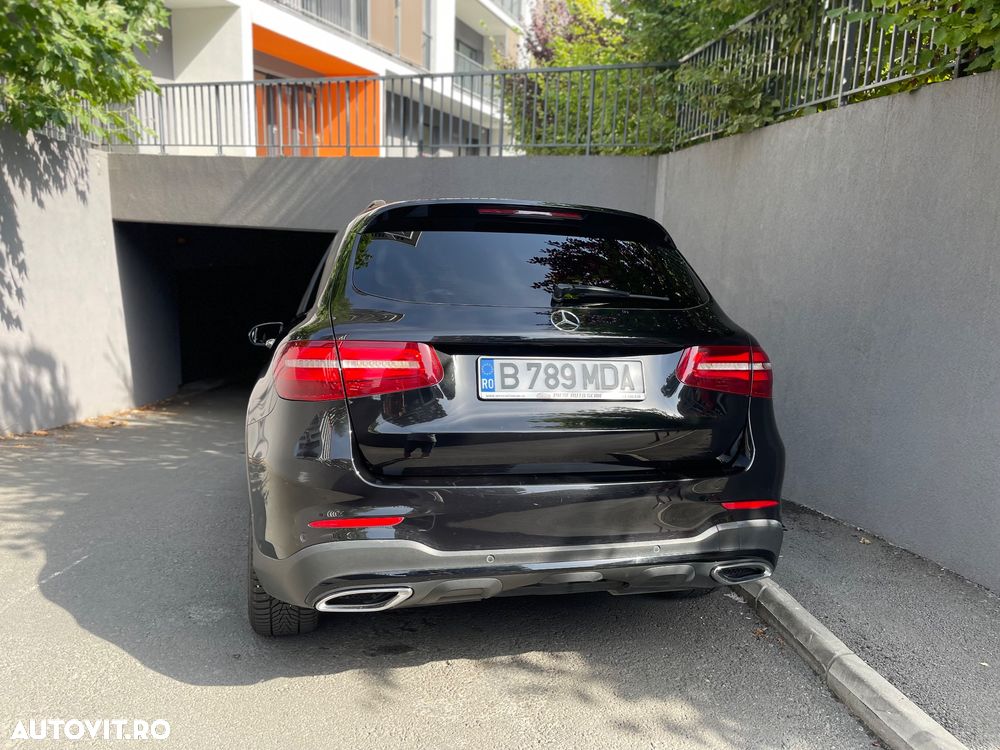 Mercedes-Benz GLC 250 d 4Matic 9G-TRONIC AMG Line - 24