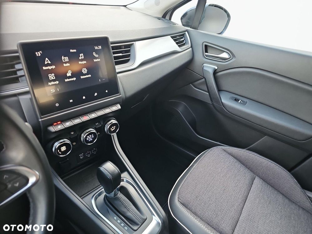 Renault Captur - 23