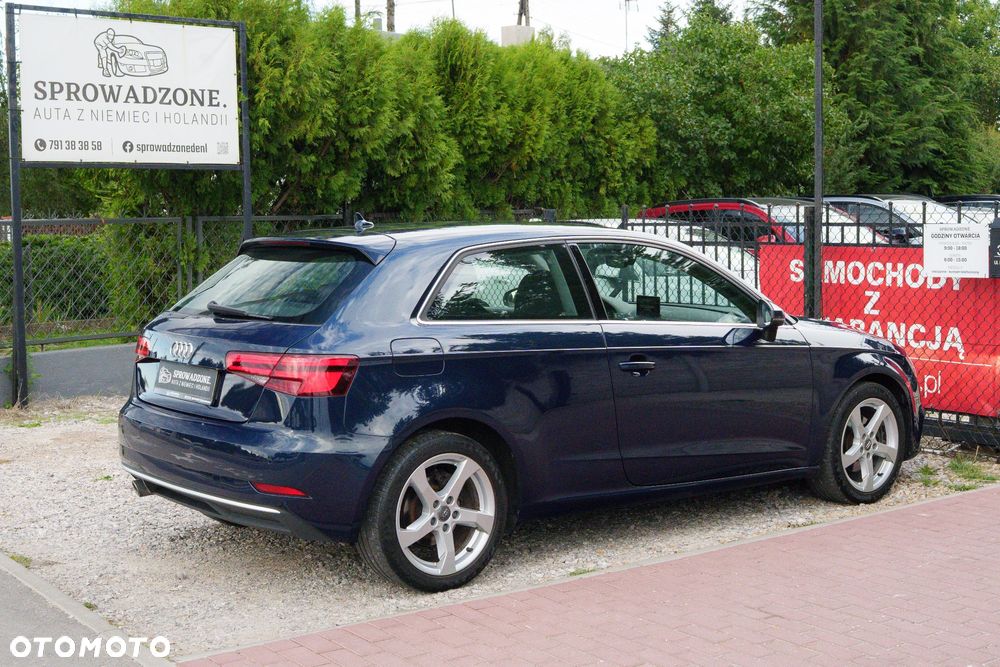 Audi A3 3-drzwiowe 1.6 TDI design - 5