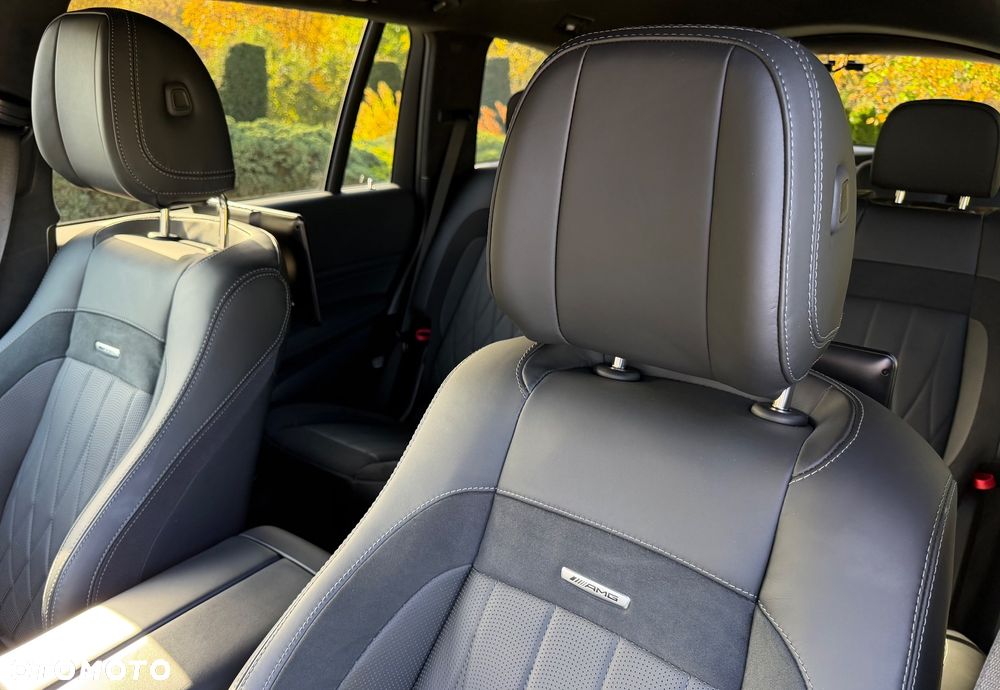 Mercedes-Benz GLS - 25