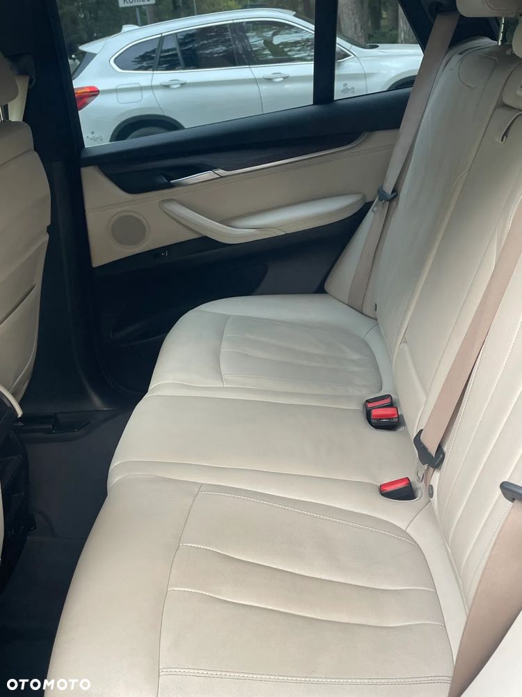 BMW X5 xDrive25d - 9