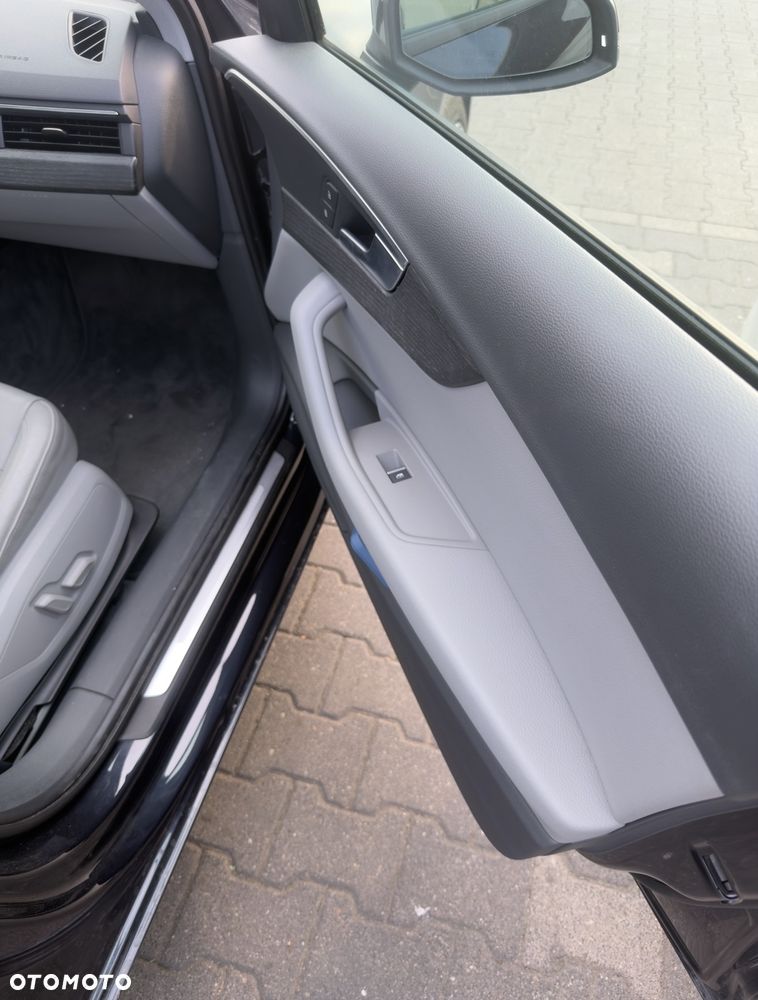 Audi A4 Limousine - 16