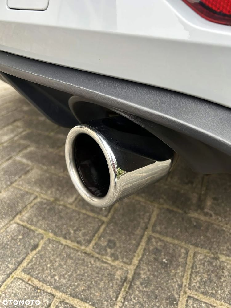 Volkswagen Golf - 13
