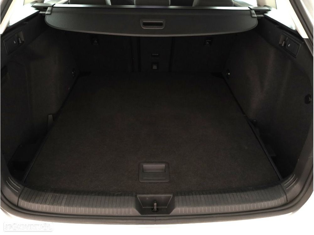 VW Golf Variant 2.0 TDi Life - 17