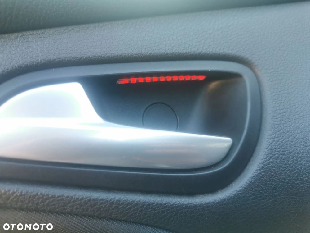 Ford Focus 1.6 EcoBoost Titanium - 20