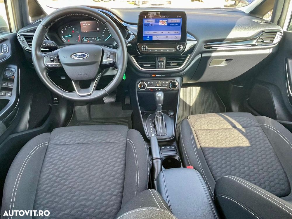 Ford Fiesta 1.0 EcoBoost 7DCT mHEV Titanium - 8