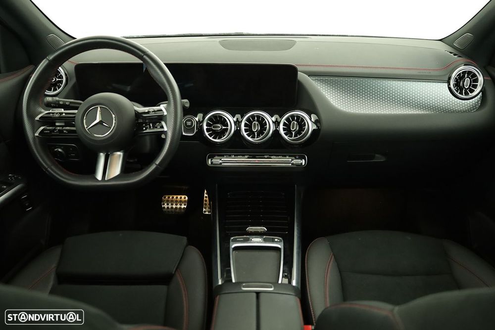 Mercedes-Benz EQA 250+ AMG Line - 8