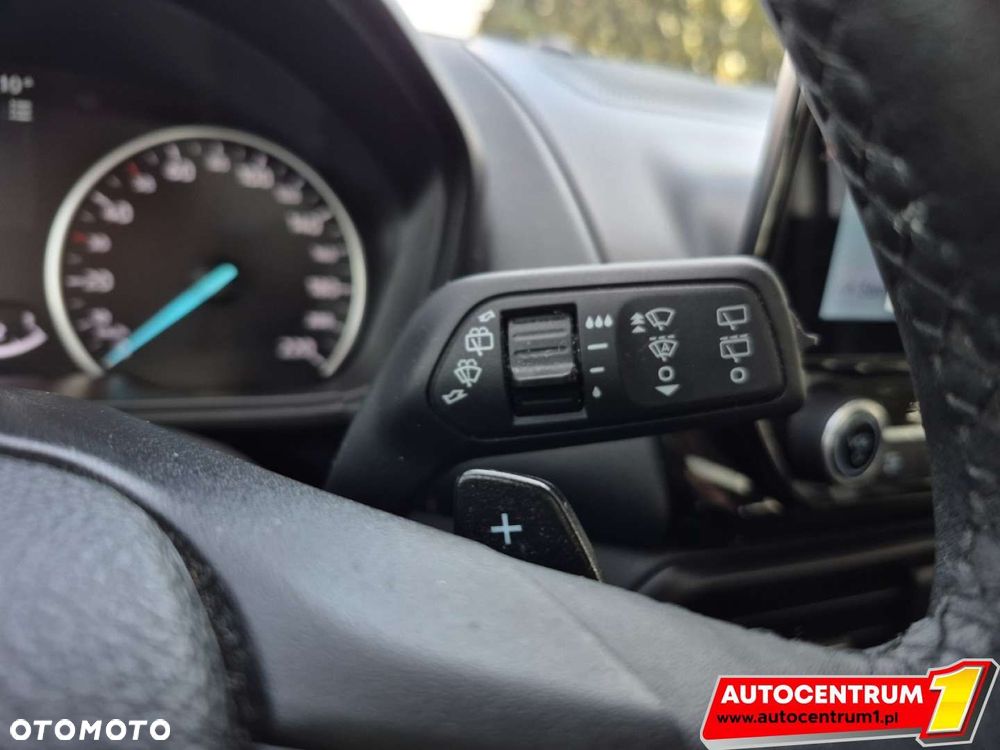 Ford EcoSport - 34