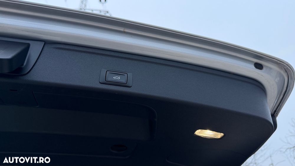 Audi A4 Avant 2.0 TDI ultra S tronic sport - 10