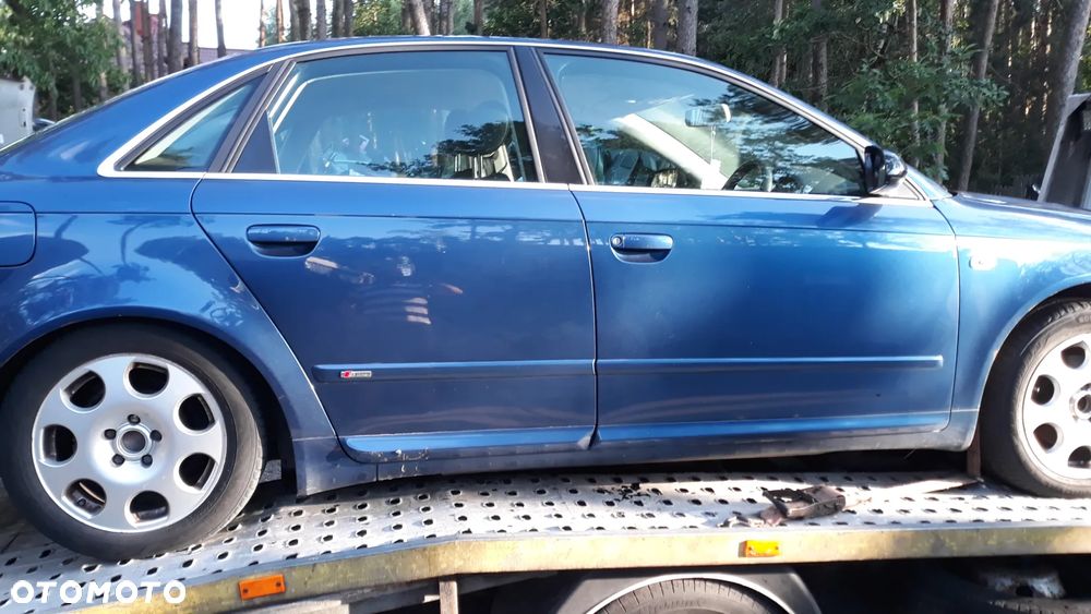 Audi a4 b7 Lakier LZ5C Zderzak tył  drzwi - 1