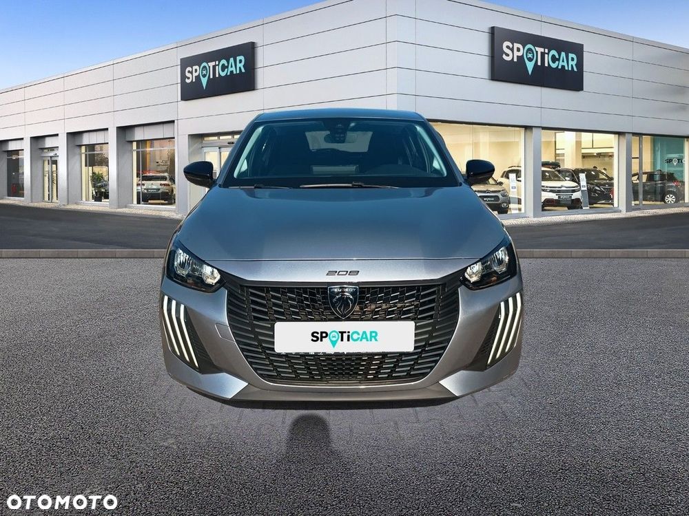 Peugeot 208 - 3