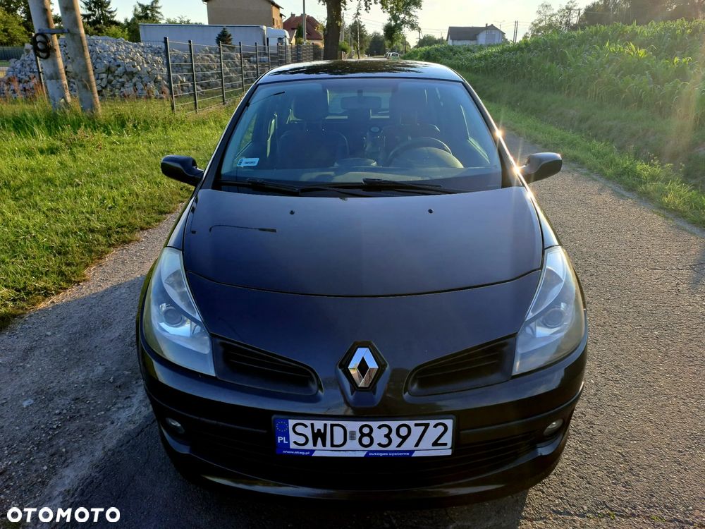 Renault Clio 1.6 16V Expression - 2