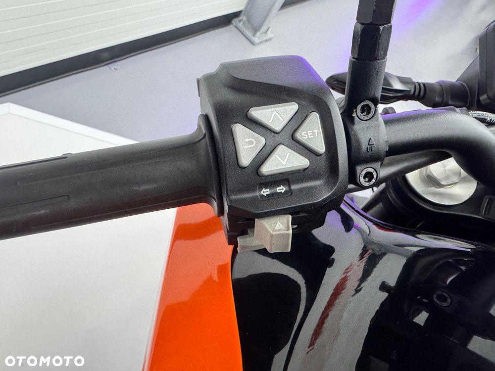 KTM Duke - 22