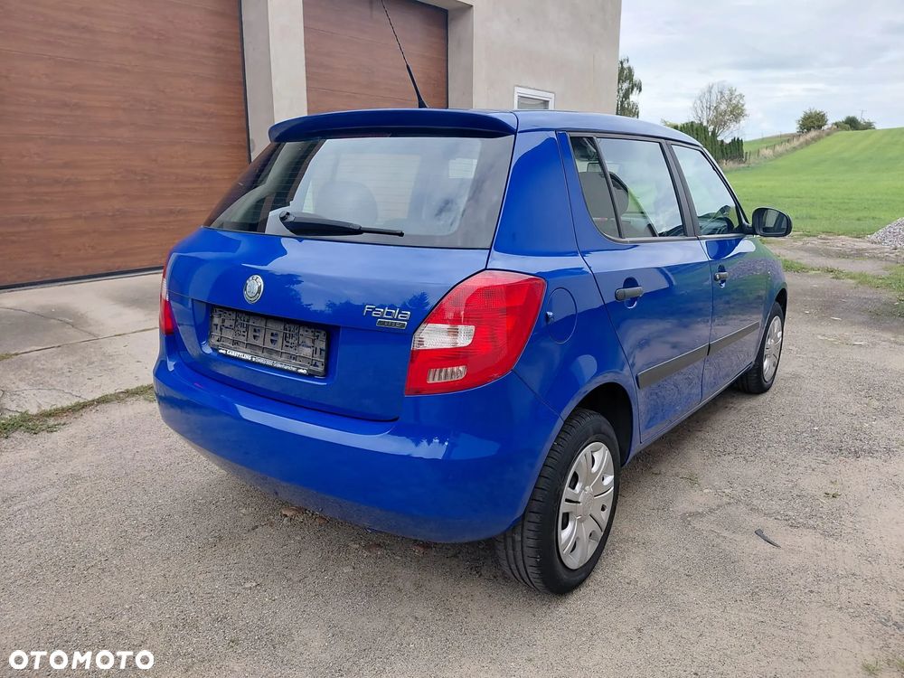 Skoda Fabia 1.2 HTP Ambiente - 5