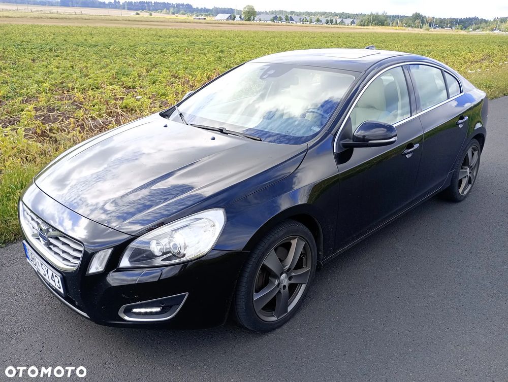 Volvo S60 D5 Summum - 3
