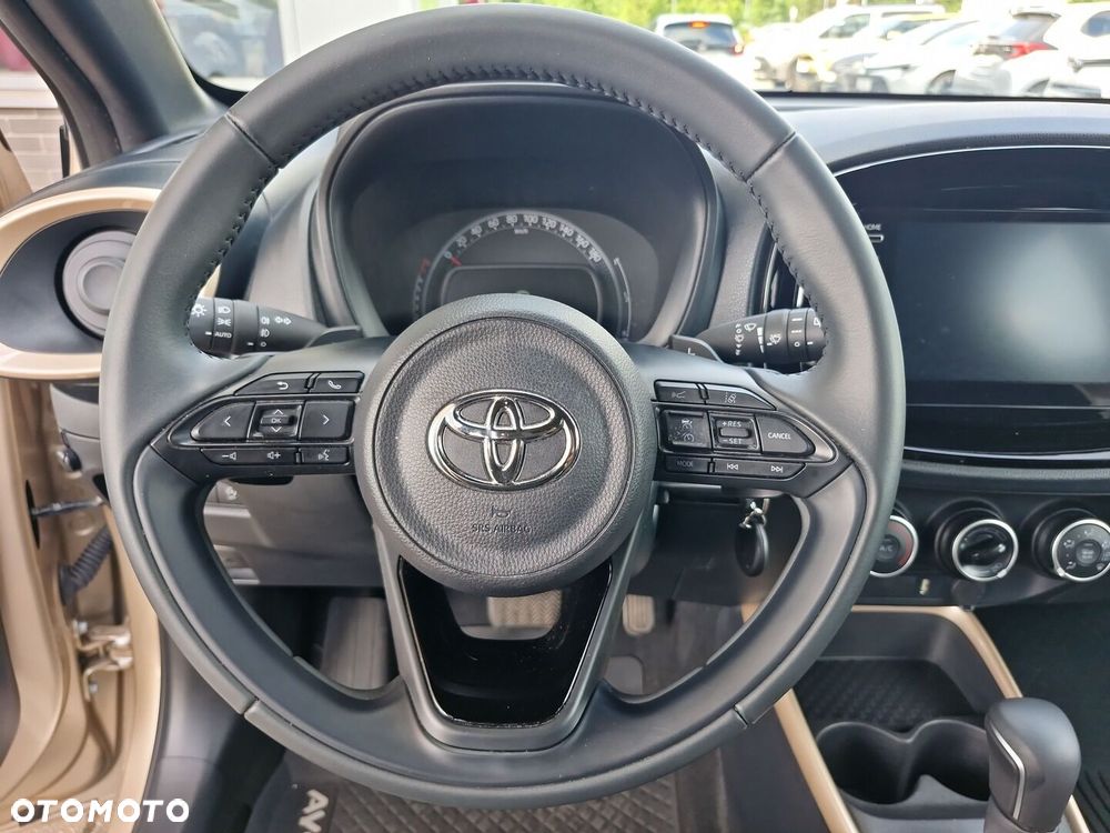 Toyota Aygo X 1.0 VVT-i Style CVT - 13