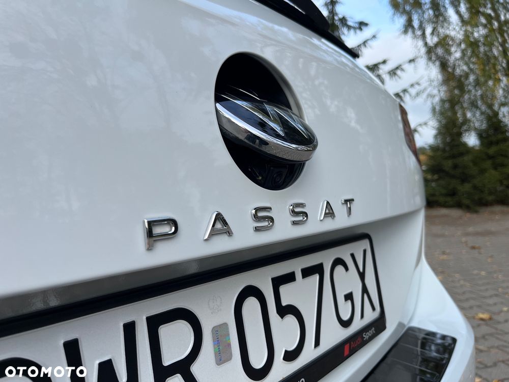 Volkswagen Passat 2.0 TDI SCR Style DSG - 23
