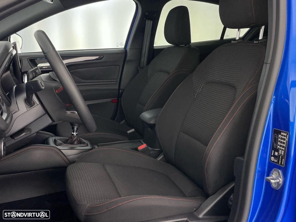 Ford Focus 1.0 EcoBoost MHEV ST-Line X - 19