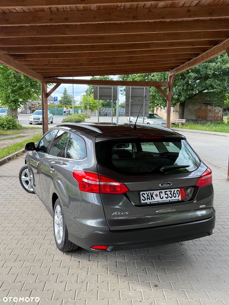 Ford Focus 1.0 EcoBoost Titanium - 10