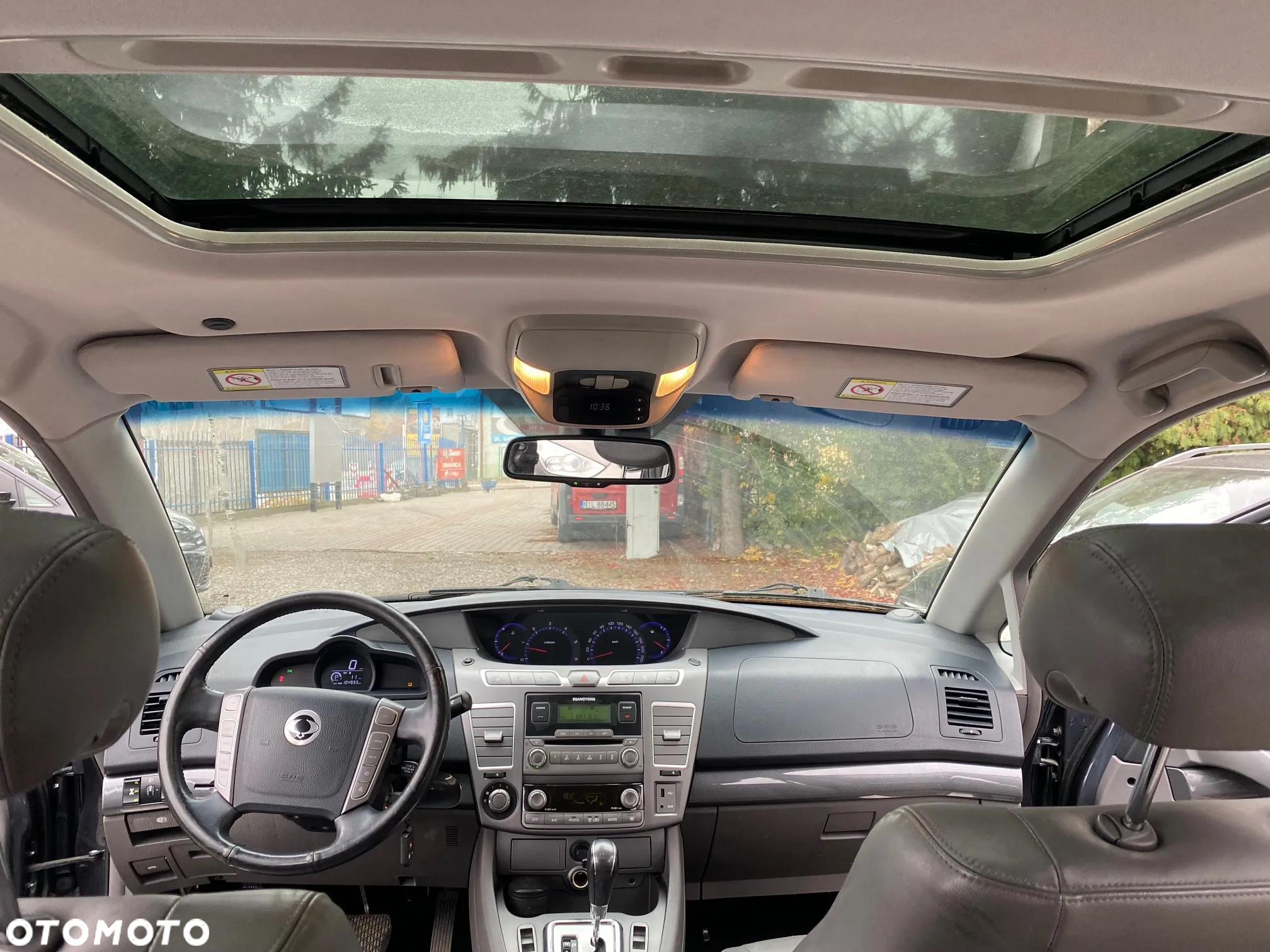 SsangYong/KGM Rodius 200 e-XDi Crystal Plus 4WD - 18