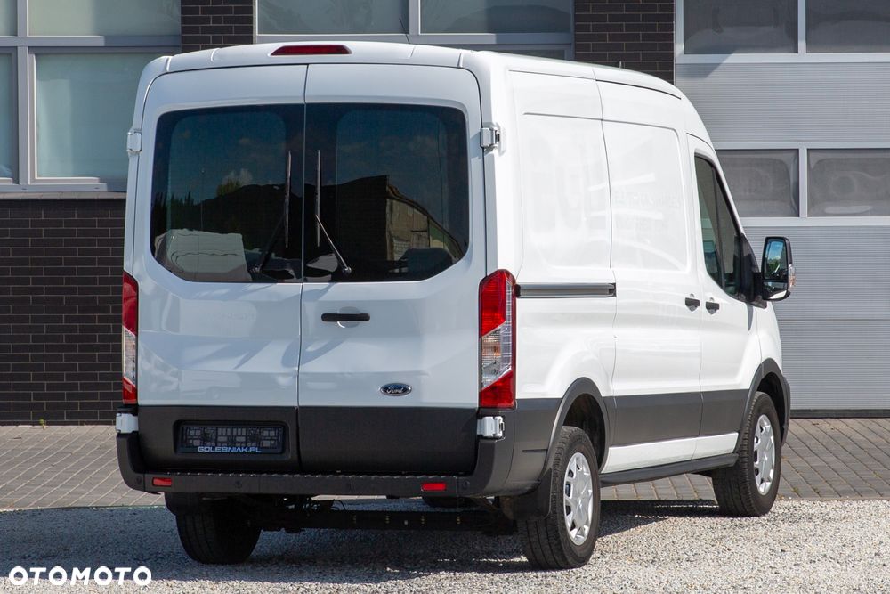 Ford Transit L2H2 *ŚREDNI* - 2