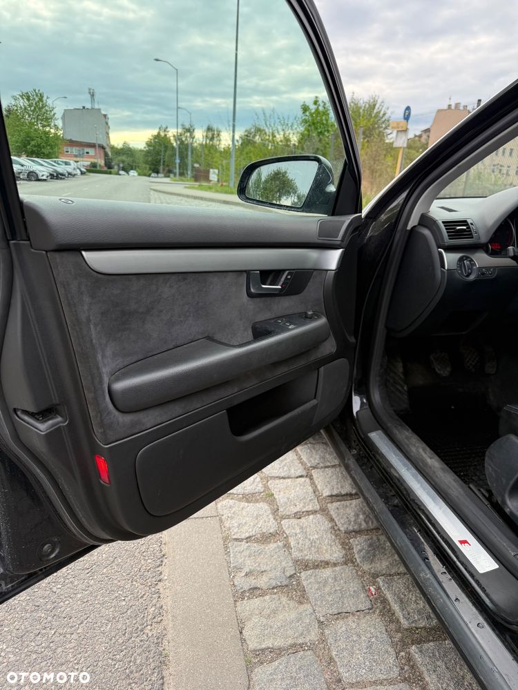Audi A4 Avant 2.0 TDI DPF - 17