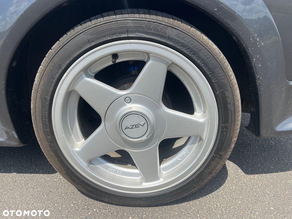 Volkswagen Scirocco - 10