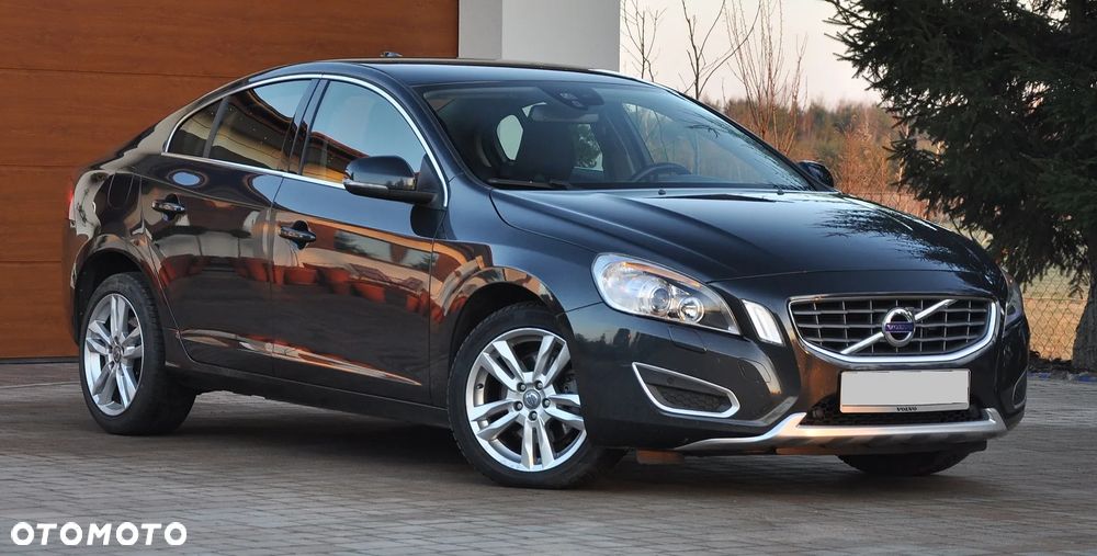 Volvo S60 D4 Geartronic - 11