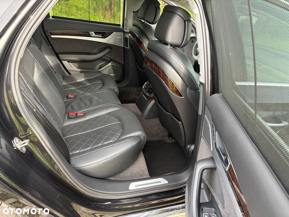Audi A8 4.2 TDI DPF quattro tiptronic - 14