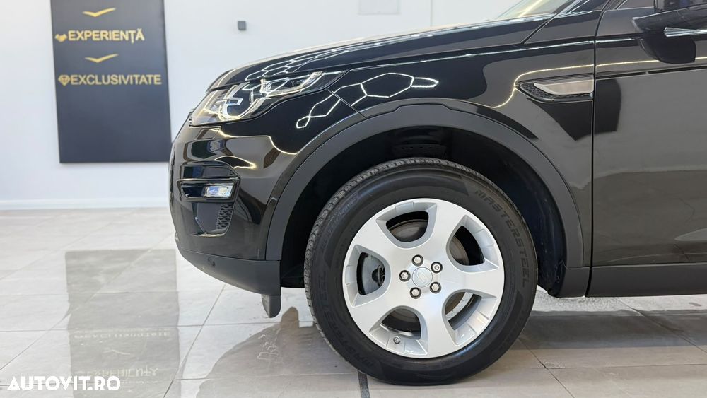Land Rover Discovery Sport 2.0 l TD4 HSE - 17