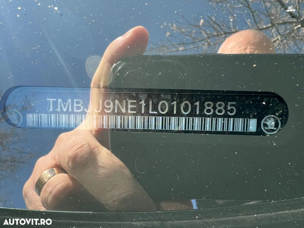 Skoda Octavia 2.0 TDI DSG Exclusive - 8