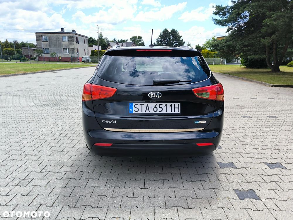Kia Ceed 1.6 CRDi 128 Platinum Edition - 6