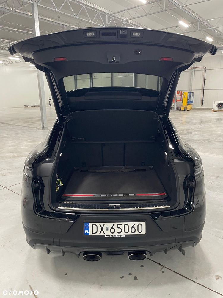 Porsche Cayenne - 29
