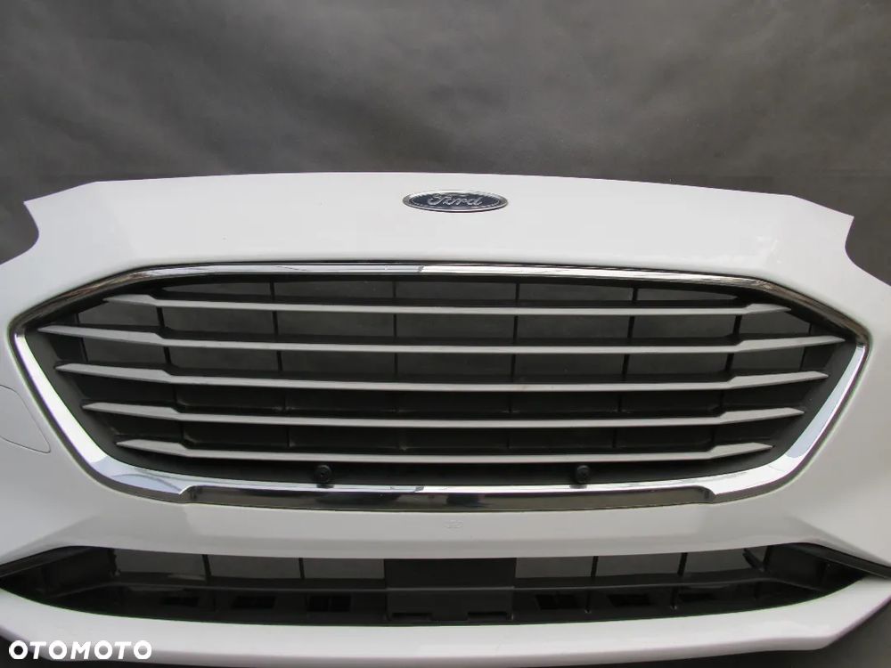 Zderzak przedni Ford Focus MK4 18 - 22 Frozen White - 9