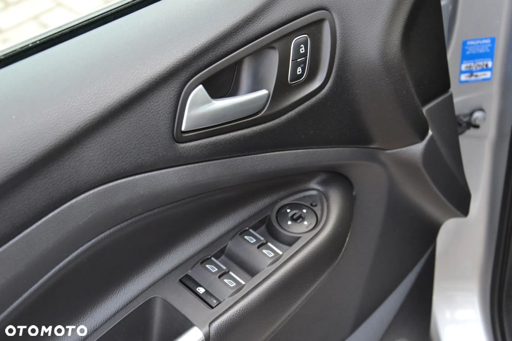 Ford Kuga 2.0 TDCi 4x4 Black & Silver - 18