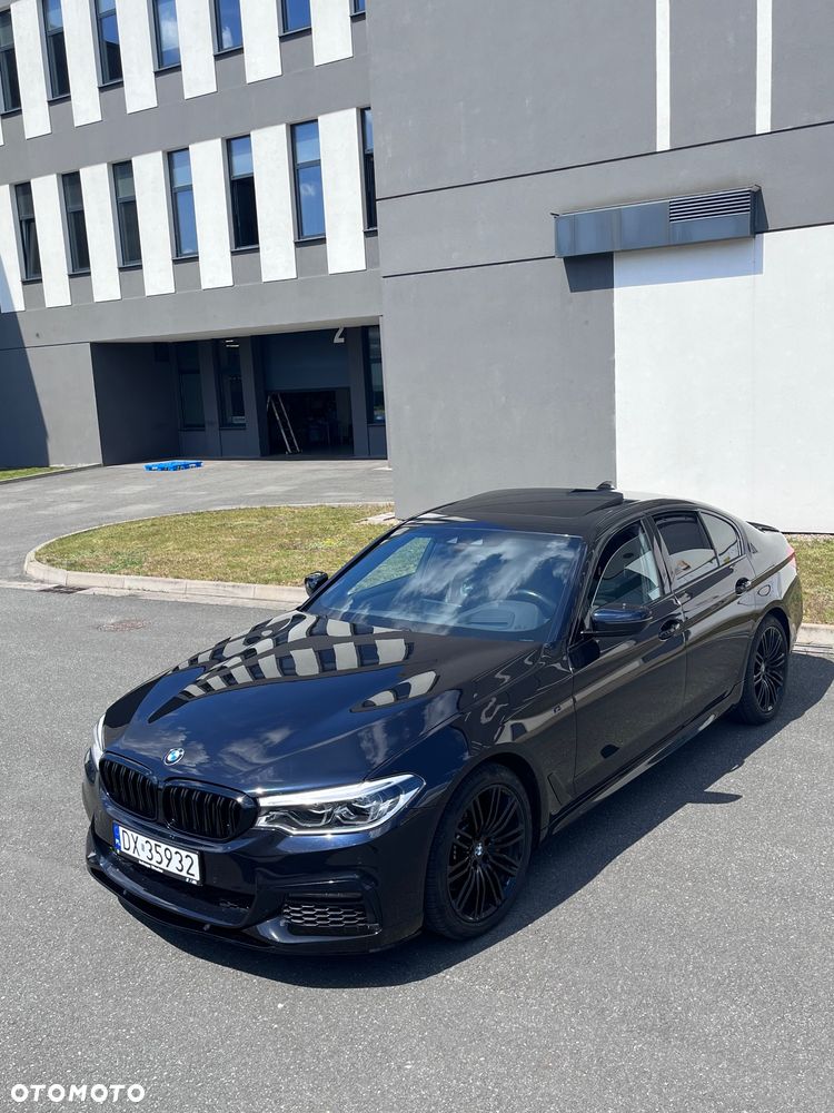 BMW Seria 5 530i xDrive M Sport Edition - 9